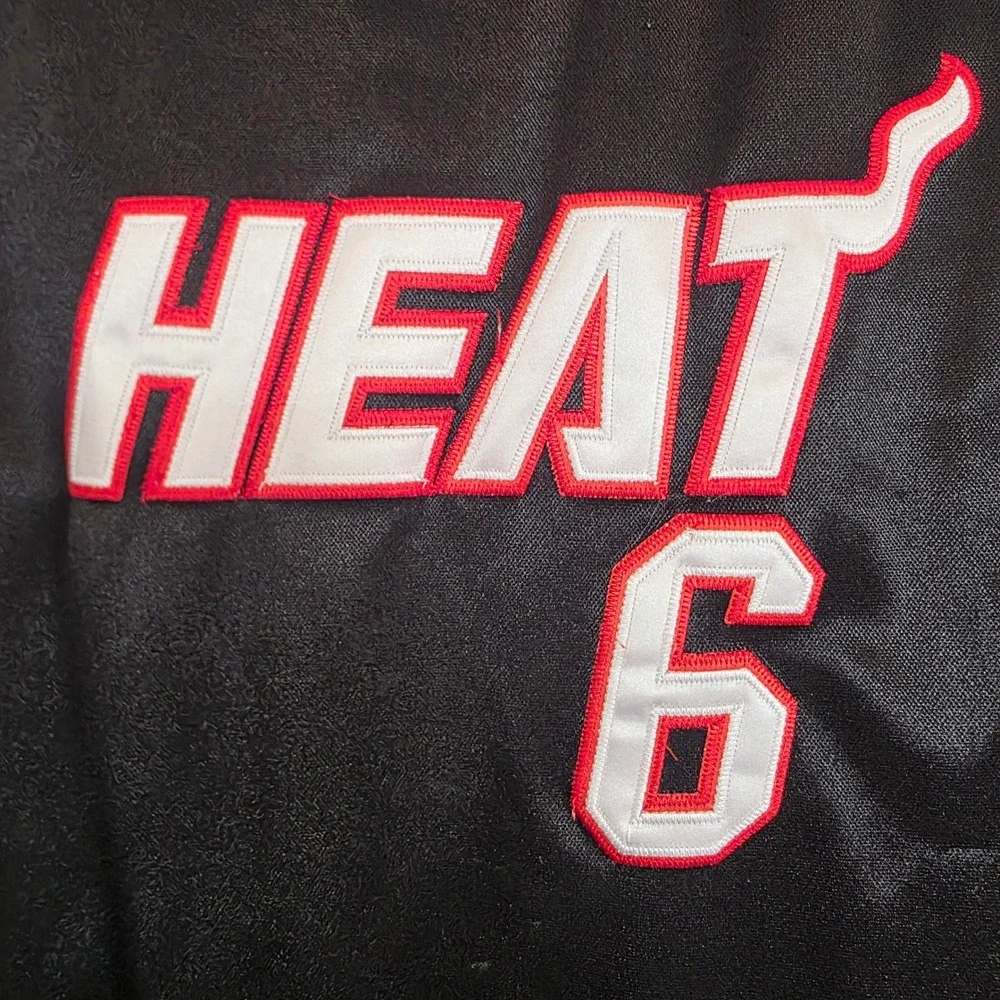 LeBron James Miami Heat Adidas Basketball Jersey‎ Mens Size 50 Black Red